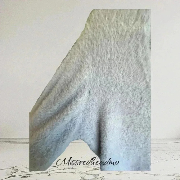 Beyond the Radar Sweater Set - Large - Picture 4 of 6